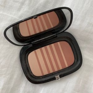 Marc Jacobs Air Blush in Flesh & Fantasy